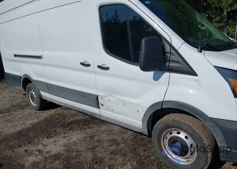 2023 Ford Transit T-250 from USA, damaged, VIN 1FTBR3X8XPKB02271